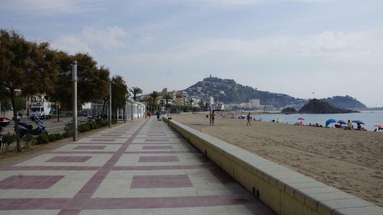 Blanes Beach Exterior photo